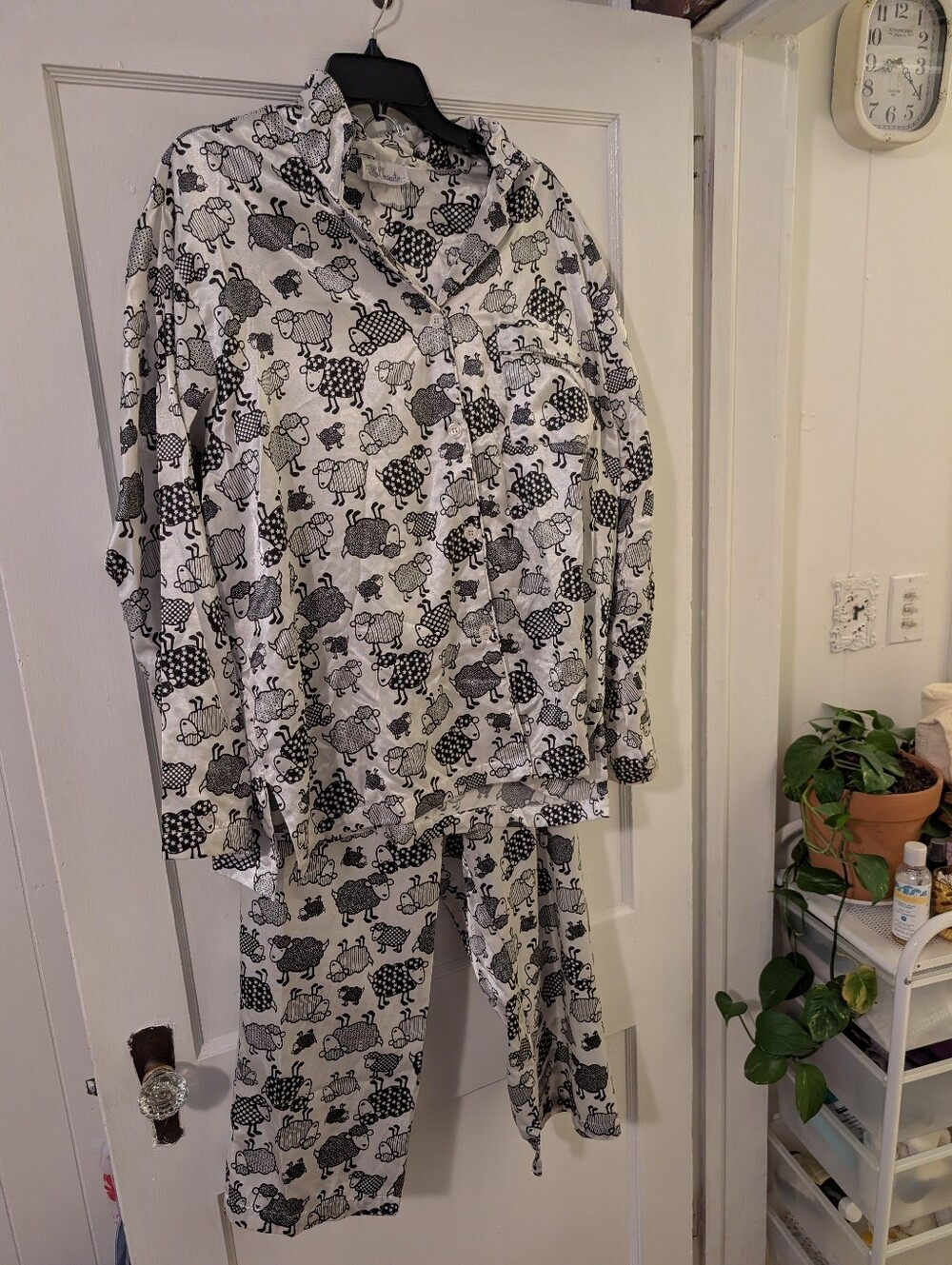 Y2K Black & White Sheep-Print Pajama Set XL